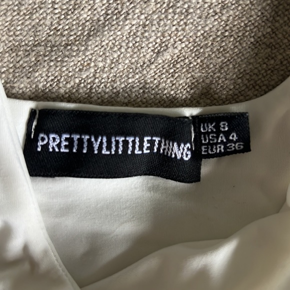 Pretty Little Thing USA 4 Crop Top Tank - Picture 3 of 3